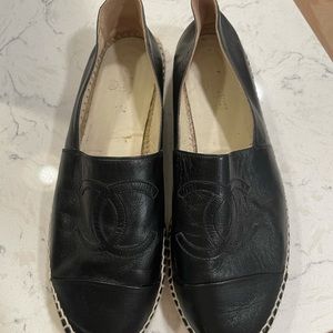 Black leather Chanel espadrilles